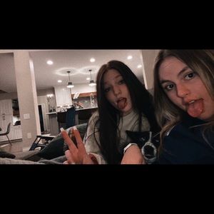 Meet your Posher, Jade